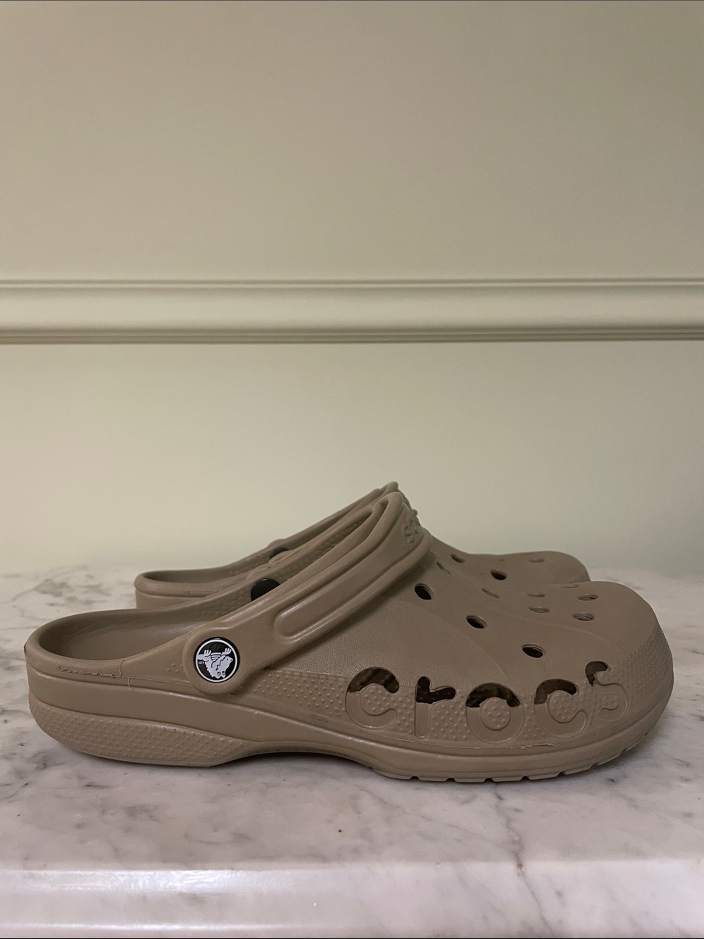 Crocs Adult Baya Clogs - Size W10 / M8